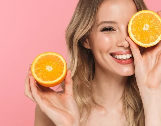 Wat-vitamine-C-voor-je-huid-doet